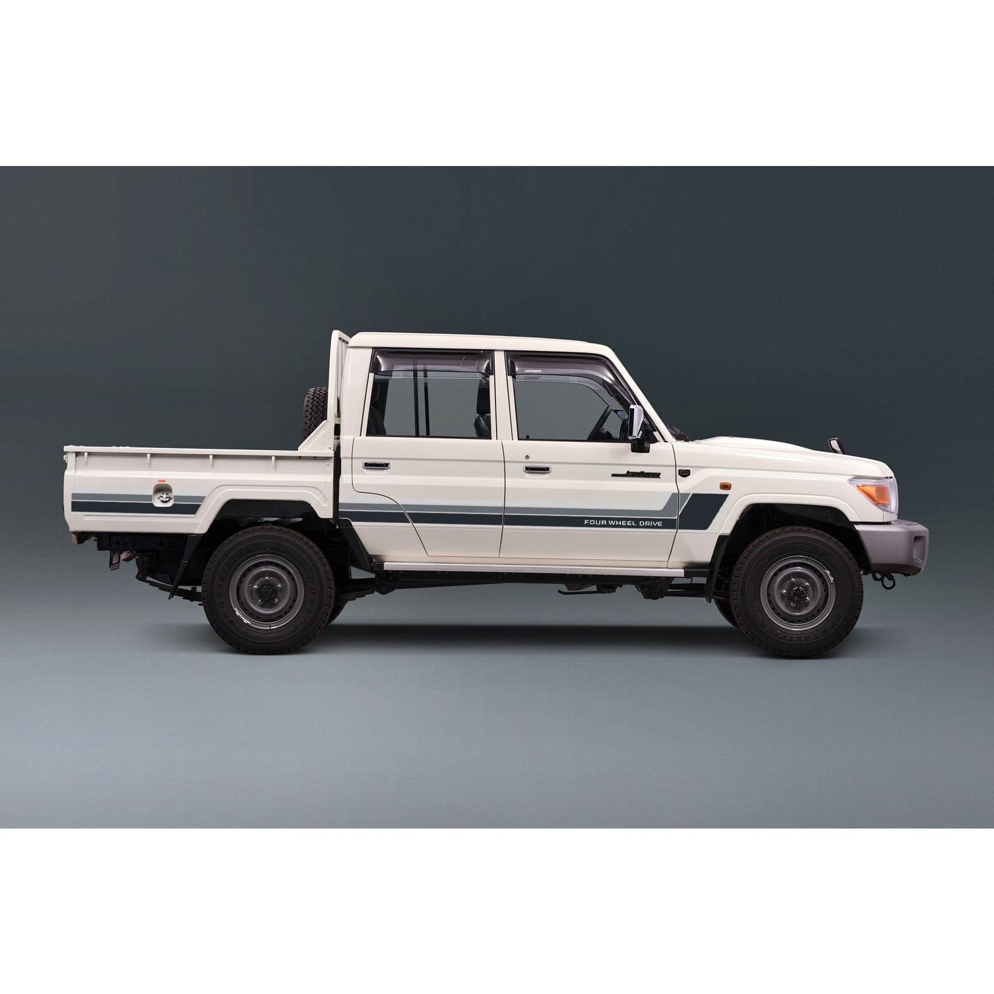 Decal Body Stripe Kit (Renmark) for the Toyota LandCruiser 79 Series Dual Cab (2012-)