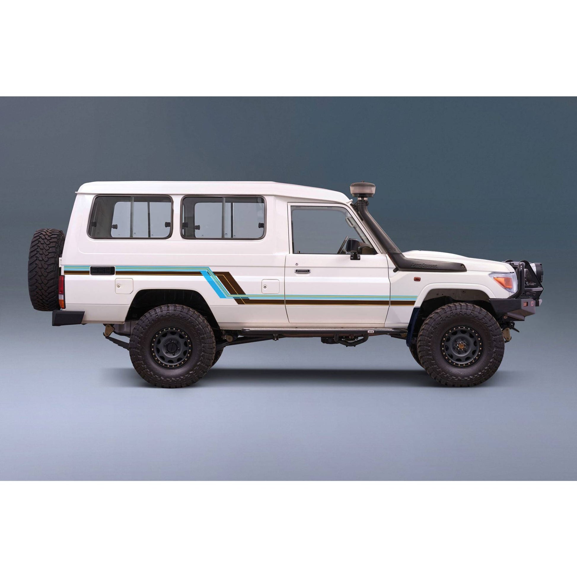 Decal Body Stripe Kit (Tarcutta) for the Toyota LandCruiser 78 Series Troop Carrier (1999-) (view 6)
