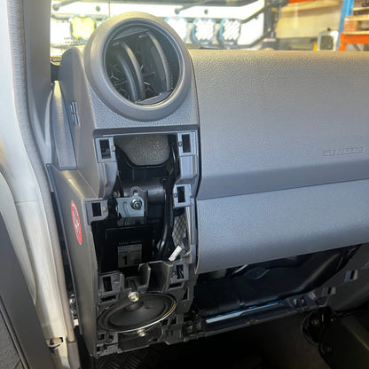 Toyota Land Cruiser Freezebrain AC Amplifier - VDJ 70 Series (2007-2023)