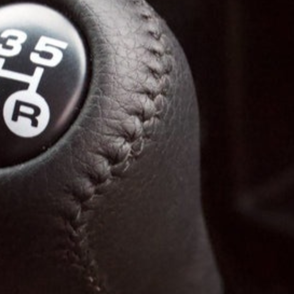 Leather Gear Knob Kit to suit Toyota 70 Series Land Cruisers Leather Gear Knob Kit to suit Toyota 70 Series Land Cruisers