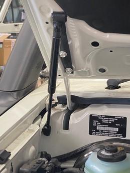 Toyota Land Cruiser 70 Series Bonnet Gas Struts (Pair) (2023-Present)